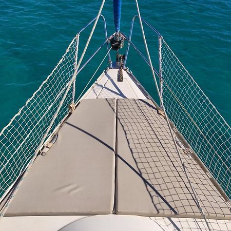 Magnifico Barco En La Graciosa Hotel กาเลตา เด เซโบ ภายนอก รูปภาพ