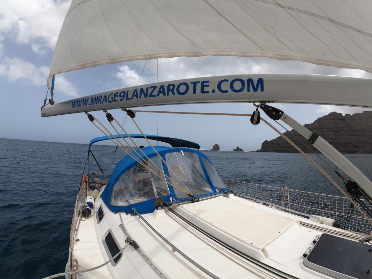Magnifico Barco En La Graciosa Hotel กาเลตา เด เซโบ ภายนอก รูปภาพ