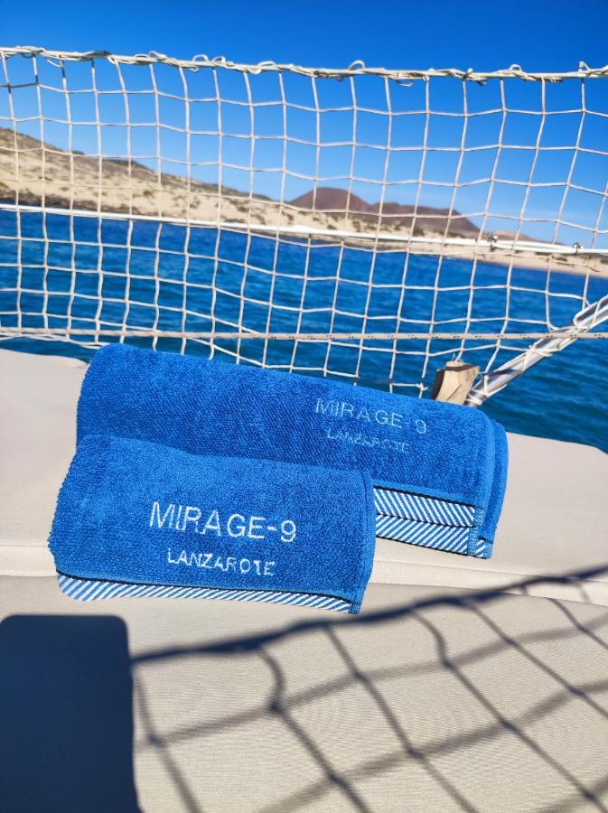 Magnifico Barco En La Graciosa Hotel กาเลตา เด เซโบ ภายนอก รูปภาพ