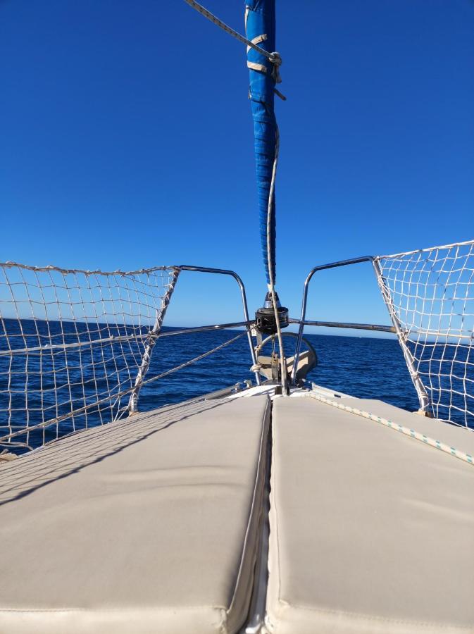 Magnifico Barco En La Graciosa Hotel กาเลตา เด เซโบ ภายนอก รูปภาพ